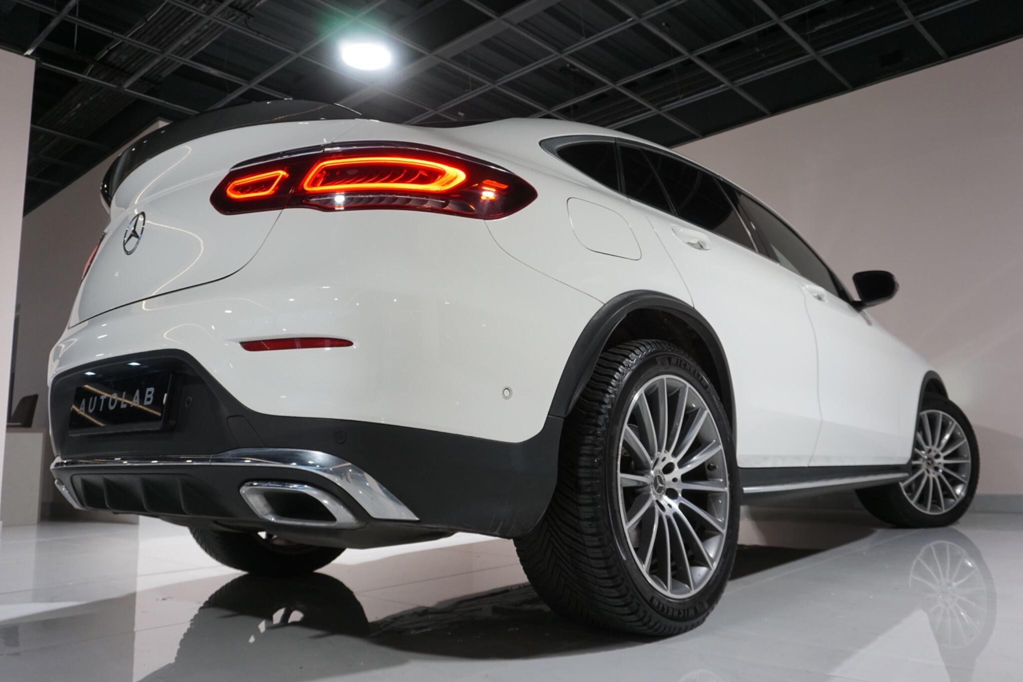 Mercedes-Benz GLC 2.0 GLC220d AMG Line (Premium) Coupe 5dr Diesel G-Tronic+ 4MATIC Euro 6 (s/s) (194 ps)